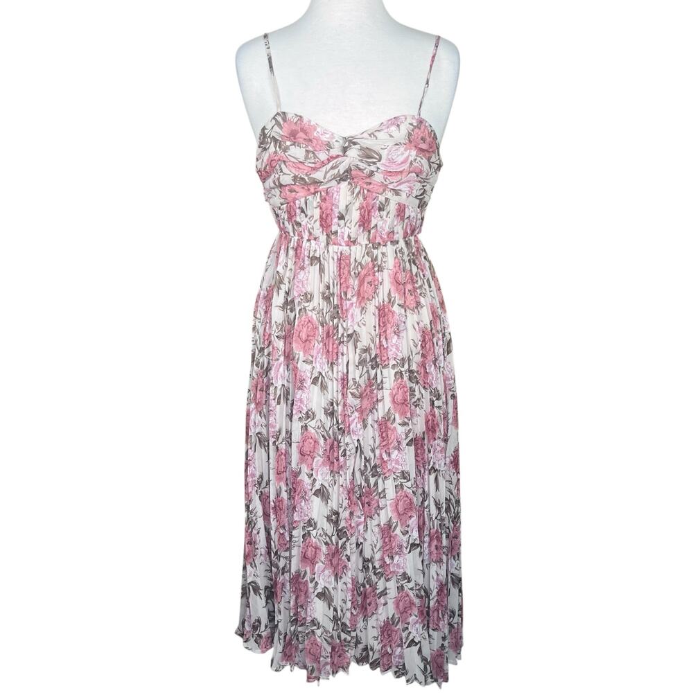 Storia Women’s Romantic Floral Sundress with Pleated Skirt & Smocking Small NWT